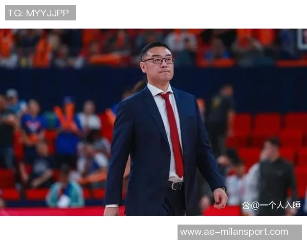 卢教练谈球队阵容深度期待通过比赛磨合轮换与化学反应