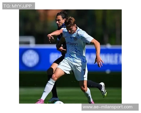 国米坚持留住19岁前锋斯皮纳切希望他在U23继续发展 国米坚持留住19岁前锋斯皮纳切希望他在U23继续发展