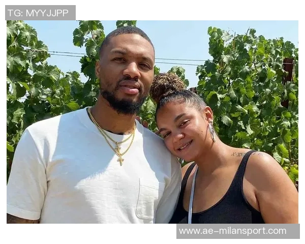 字母哥妻子经过沟通带娃回雅典结束两地分居生活